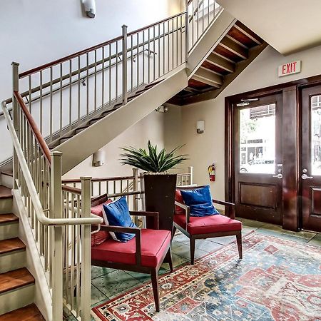Broughton Corner Loft Apartment ซาวานนาห์ ภายนอก รูปภาพ