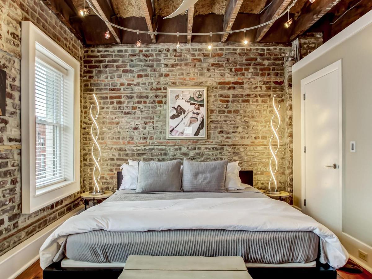 Broughton Corner Loft Apartment ซาวานนาห์ ภายนอก รูปภาพ